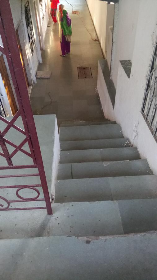 Hotel Ashoka ロナバラ エクステリア 写真